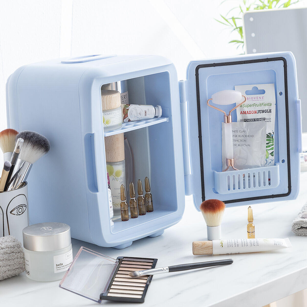 Mini Nevera para Cosméticos Frecos.