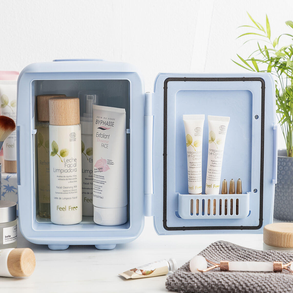 Mini Nevera para Cosméticos Frecos.